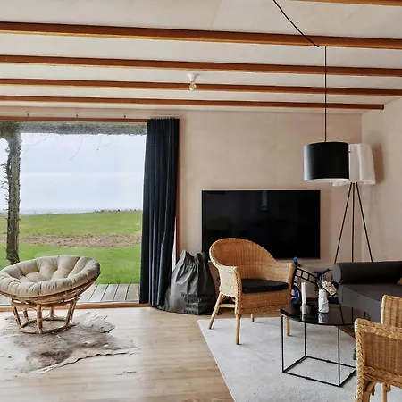 Family Time At Sea Air Nature By Bay Holiday home